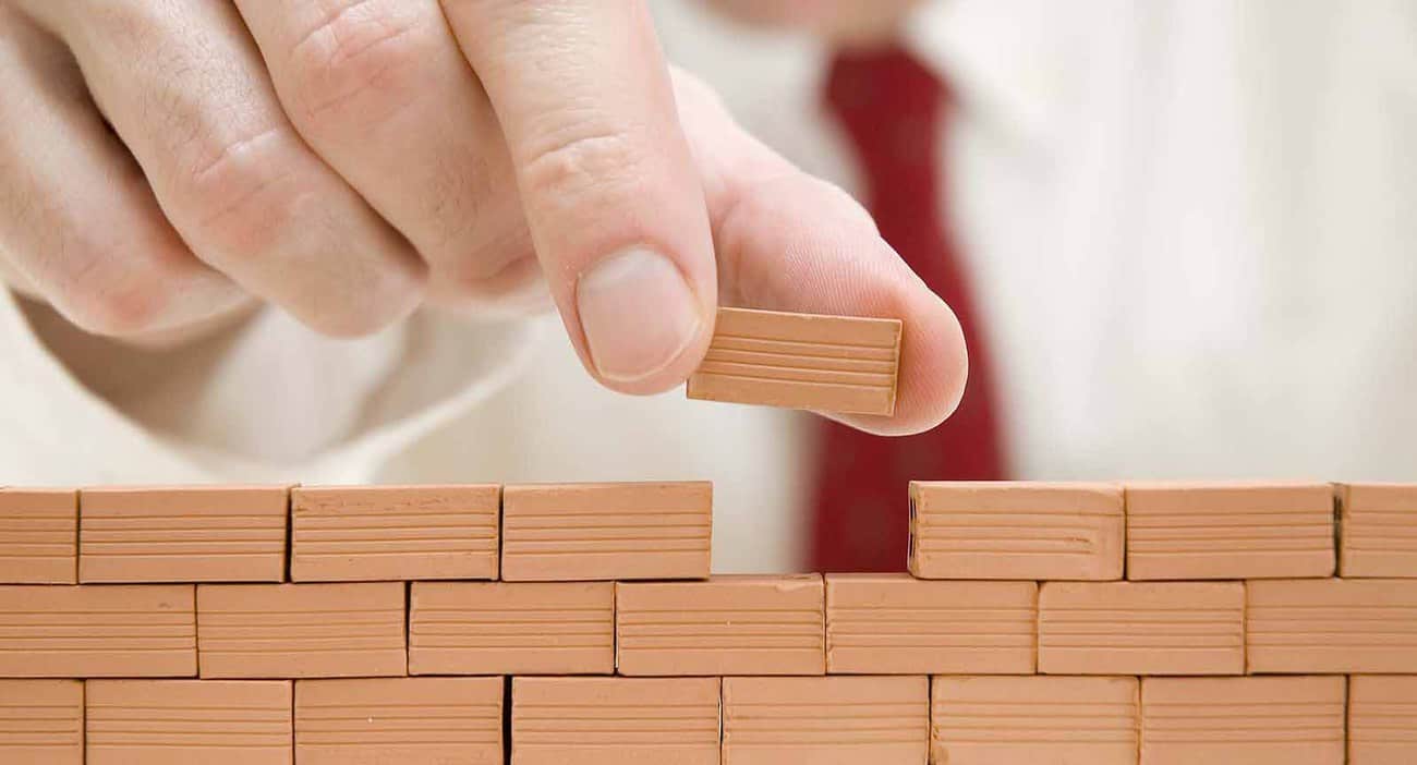 What Can a Party Wall Delay Actually Cost a Project West Bromwich?